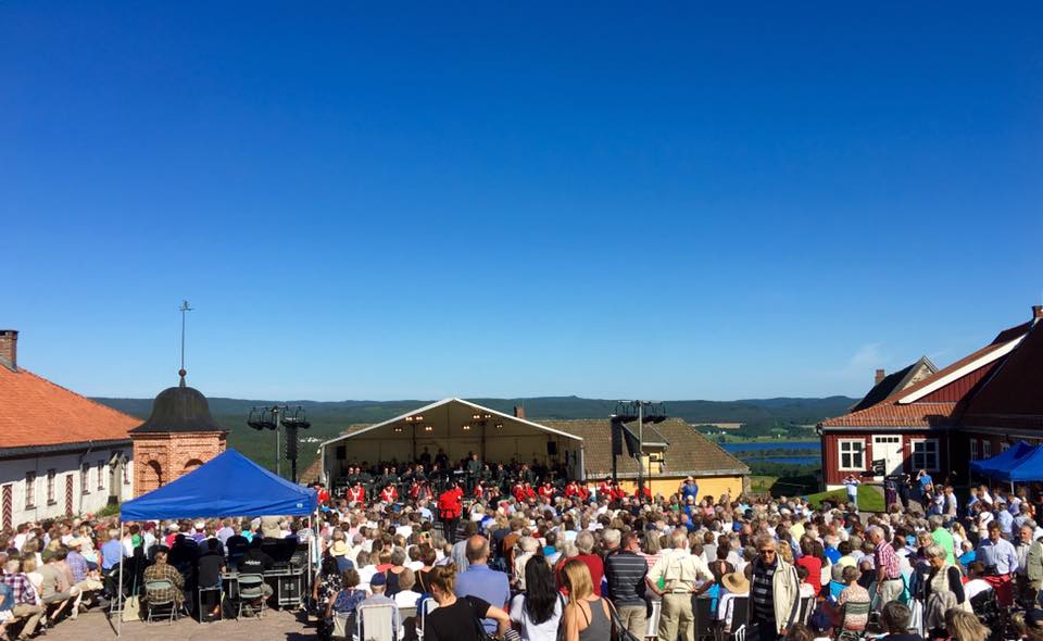 1200 hedret veteranene på Kongsvinger Festning